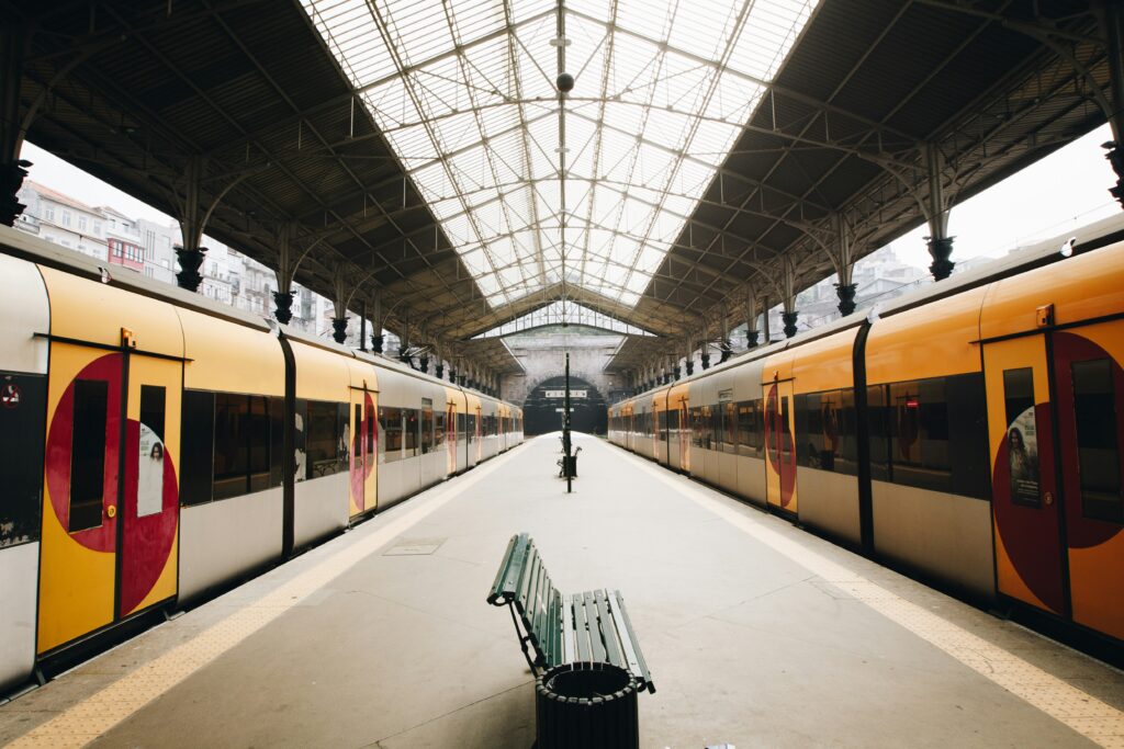claudio schwarz 294j9hg1n3w unsplash 1024x683